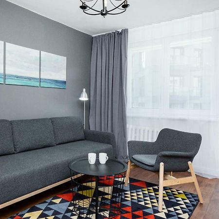 First Central Apartments By Noclegi Renters Varsó Kültér fotó
